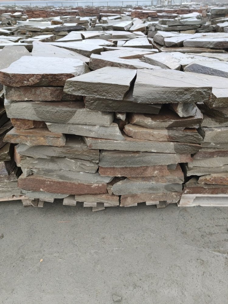 Плитняк песчаник серо-зелёный для мощения 60-65 мм купить в Искитиме