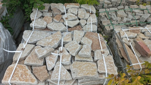 Плитняк гранитный галтованный купить в Искитиме