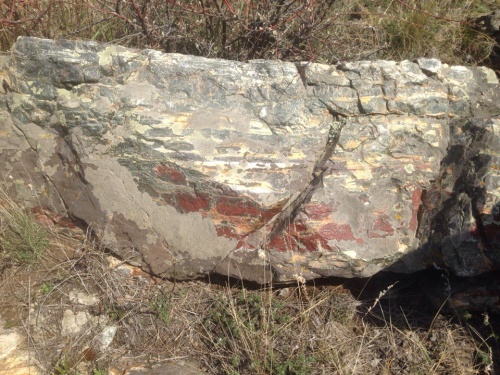 Гигантские зелёные валуны для ландшафтного дизайна весом более 5 тонн купить в Искитиме