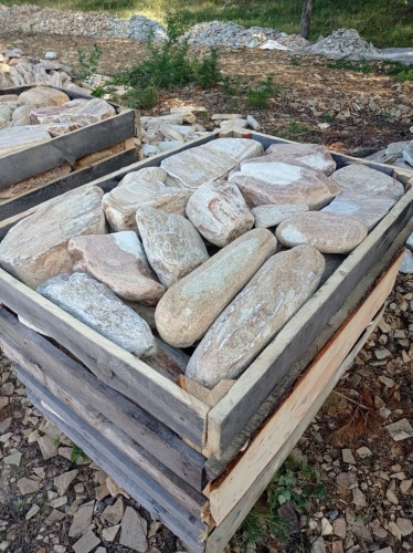 Златолит жёлтый, жёлто-зелёный глыбки и валуны для ланшафтного дизайна купить в Искитиме