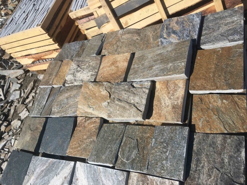 Плитка пилёная златолит Уральский для цоколя, отмостки купить в Искитиме