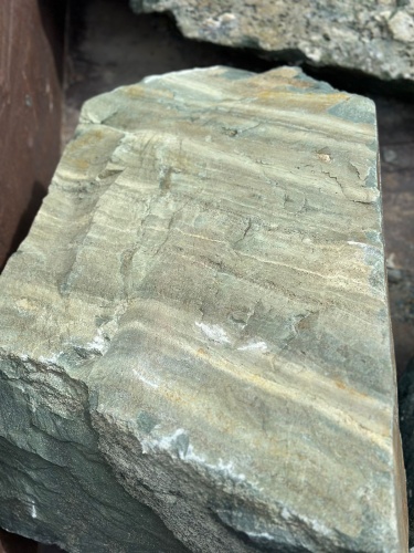 Ландшафтные глыбы зелёные 200-500 килограмм купить в Искитиме