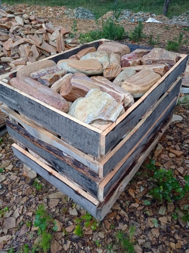 Златолит жёлтый, жёлто-зелёный глыбки и валуны для ланшафтного дизайна купить в Искитиме