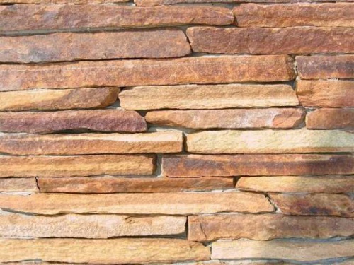 Горбушка златолит золотистый для облицовки купить в Искитиме