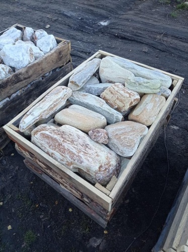 Златолит жёлтый, жёлто-зелёный глыбки и валуны для ланшафтного дизайна купить в Искитиме