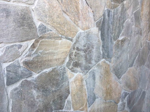 Плитняк златолит Уральский  для фасада купить в Искитиме